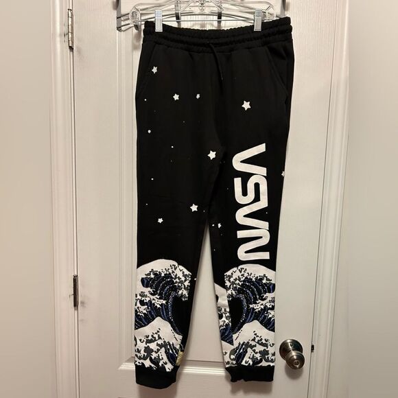 NASA Men’s Jogger sweatpants black size Small double sided graphic printed space - Picture 1 of 12